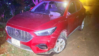 Tài xế ôtô vi phạm nồng độ cồn, gây tai nạn rồi bỏ chạy