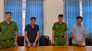 Lập khống hồ sơ để “nuốt” kinh phí, hiệu trưởng và kế toán trưởng bị khởi tố