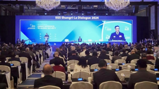 Mỹ và Trung Quốc tiếp tục cạnh tranh tại diễn đàn Shangri-La