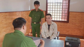 Bi hài sập bẫy “app tình yêu”