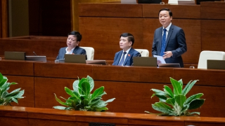 Phó Thủ tướng Trần Hồng Hà nêu giải pháp vừa "khoan thư sức dân", vừa phát triển kinh tế