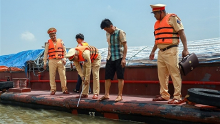 Cảnh sát đường thủy Hà Nội xử lý hơn 1.000 vi phạm trong 5 tháng