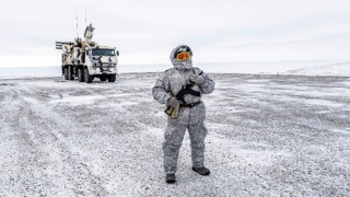 Hơi lửa trên băng giá nghìn năm