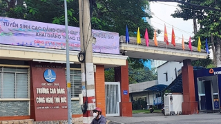 Cảnh cáo hiệu trưởng sau vụ trưởng phòng “thăng tiến thần tốc”