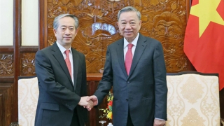 Chủ tịch nước Tô Lâm tiếp Đại sứ Trung Quốc Hùng Ba