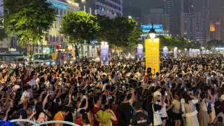 Khoảng 4,5 triệu lượt khách đến Lễ hội sông nước TP Hồ Chí Minh