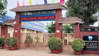19 học sinh nhập viện, nghi bị ngộ độc thực phẩm