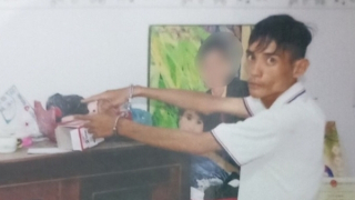 Phát hiện trộm đột nhập nhà hàng xóm, nam thanh niên khống chế, tóm gọn