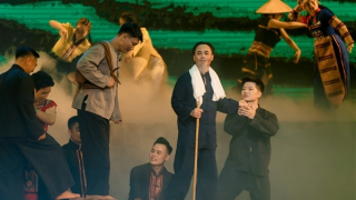 Thiếu tá Lê Hồng Tuân và kỷ niệm diễn vai chính trong nhạc kịch về Bác Hồ