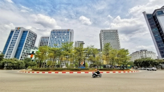 Bắc và Trung Bộ oi bức cả ngày, nhiệt độ cao