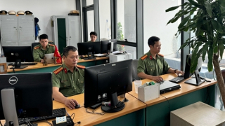 Những người ngăn ngừa thông tin xấu, độc trên mạng xã hội