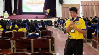 Sinh viên nói không với "tín dụng đen"