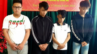 Chặn đánh bạn học tử vong, 4 đối tượng tuổi 17 bị bắt về tội giết người