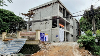 Hà Nội: Đứt cáp vận thang, 10 người thương vong