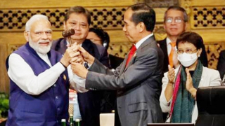 Tiếng vọng phương Nam