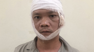 Bắt giữ đối tượng chém bố đẻ và anh trai ở Hà Nội