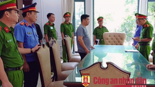 "Nổ" quen biết sếp để nhận 15 tỷ đồng bảo kê bán đất trong vụ Công ty LHĐ