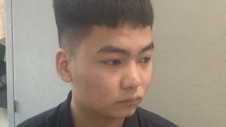 Tham gia hội nhóm mua, bán điện thoại Iphone để lừa đảo, chiếm đoạt tiền