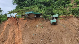 Miền Bắc có nơi mưa lớn gần 500mm, cảnh báo lũ quét, sạt lở đất