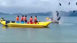 Mô tô nước phát nổ khi đang phục vụ du khách trên biển Cô Tô