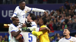 Hạ Bồ Đào Nha trên chấm luân lưu, ĐT Pháp vào bán kết