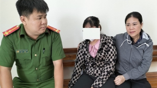 Cán bộ Công an phường cứu người phụ nữ định nhảy cầu tự tử