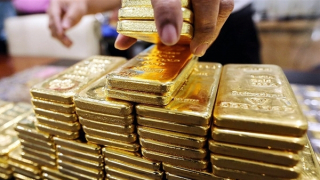 Chuyển đổi vàng vật chất để bình ổn thị trường?