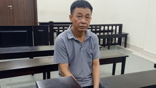 Chiếm đoạt tiền tỷ từ lừa làm sổ đỏ và “chạy” biên chế, lĩnh 8 năm tù