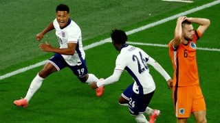 Lội ngược dòng trước Hà Lan, Tam Sư vào chung kết