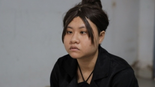 Nữ quái lừa bán 5 nữ sinh qua Campuchia