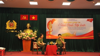 Truyền thêm ngọn lửa nhiệt huyết đối với thế hệ trẻ