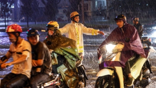 Miền Bắc ngày nắng, chiều tối mưa dông; Trung bộ trời oi nóng