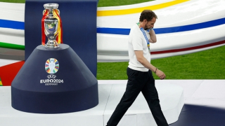 Ông Southgate từ chức HLV đội tuyển Anh