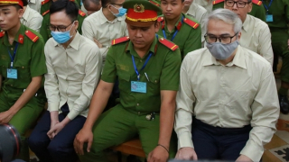 Cựu Cục trưởng Cục Đăng kiểm chi tiền để "tìm hiểu" thông tin về mình khi bị điều tra