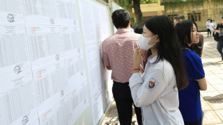 Điểm chuẩn đại học dự kiến tăng, thí sinh cần lưu ý gì để tăng cơ hội trúng tuyển?