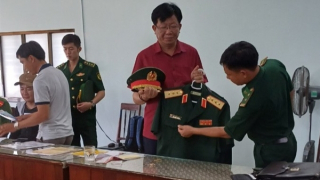 Làm rõ nhóm người giả danh thượng tướng, thiếu tướng Quân đội, Công an