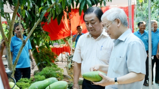 Người dân vùng châu thổ Cửu Long tiếc thương Tổng Bí thư Nguyễn Phú Trọng