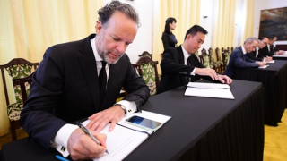 Những chia sẻ xúc động của các Tổng lãnh sự quán trong tang lễ Tổng Bí thư Nguyễn Phú Trọng