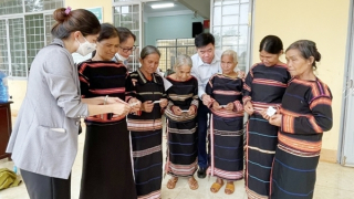 Hỗ trợ đóng BHYT cho đồng bào dân tộc thiểu số ở Gia Lai