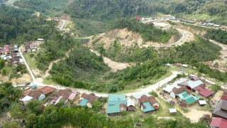 Nhiều người lo lắng sau khi cảm nhận được rung lắc động đất