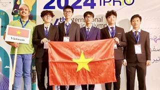 Việt Nam giành 5 Huy chương Vàng và Bạc tại Olympic Vật lý quốc tế