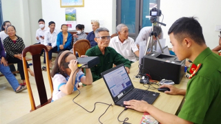 Công an tỉnh Hà Tĩnh đưa Luật Căn cước vào thực tiễn