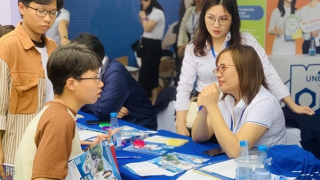 Thí sinh nộp lệ phí xét tuyển đại học trong 7 ngày