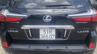 Tìm chủ ô tô Lexus LX570 liên quan vụ tổ chức sử dụng ma túy trái phép ở quán karaoke