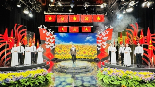 Những giai điệu trong mênh mang cõi nhớ