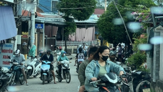 Vợ tử vong, chồng bị thương tại nhà riêng nghi do dùng xăng tự thiêu