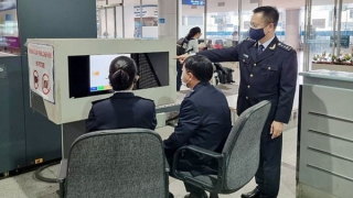 Thí điểm kiểm tra, giám sát hành lý của người xuất nhập cảnh từ 15/9