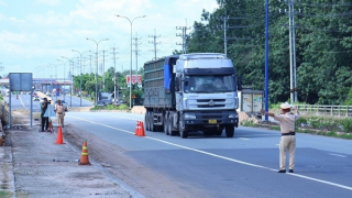 Tìm nguyên nhân nhiều tài xế xe tải chạy ẩu, chạy quá số giờ, gây tai nạn