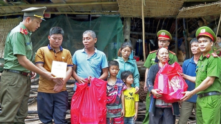 Không để người dân nào rơi vào cảnh "màn trời chiếu đất"