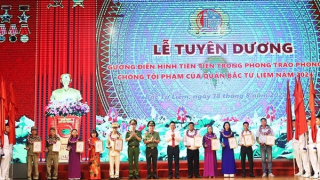 Tuyên dương điển hình tiên tiến trong phong trào phòng chống tội phạm